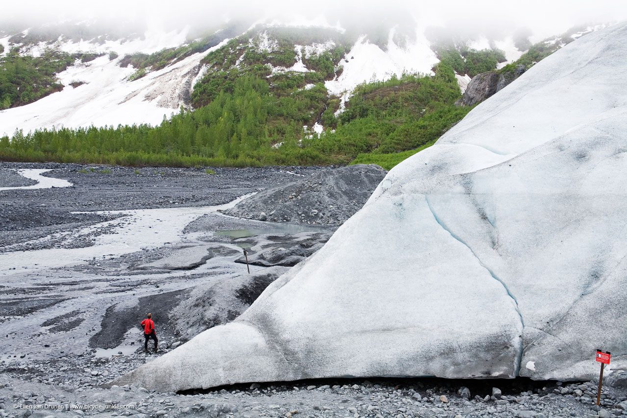 Cycling in Alaska 