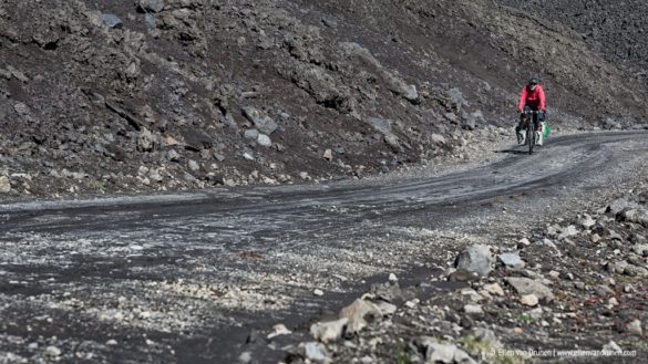 Cycling Paso Pichachen