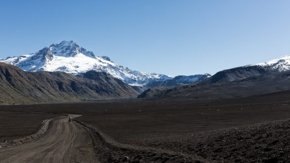 Cycling Paso Pichachen