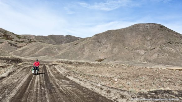 Cycling Paso Pichachen