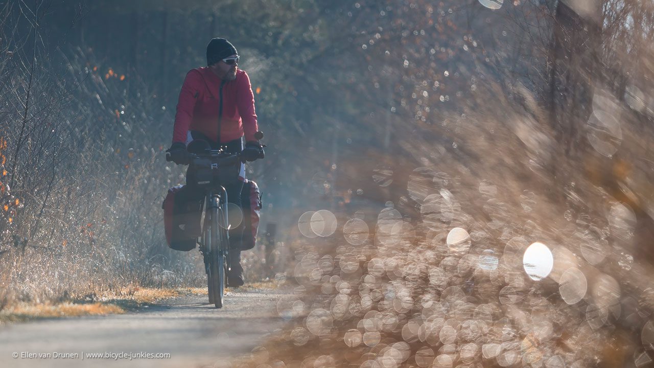 Winter cycling in the Netherlands on an Avaghon X29