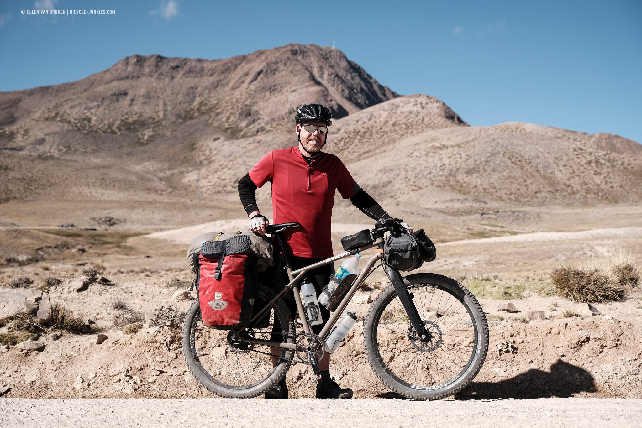 Elmar at the 4700m pass